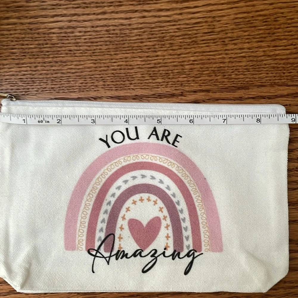 “You are Amazing” pouch NWOT Free with bundle - Picture 3 of 4